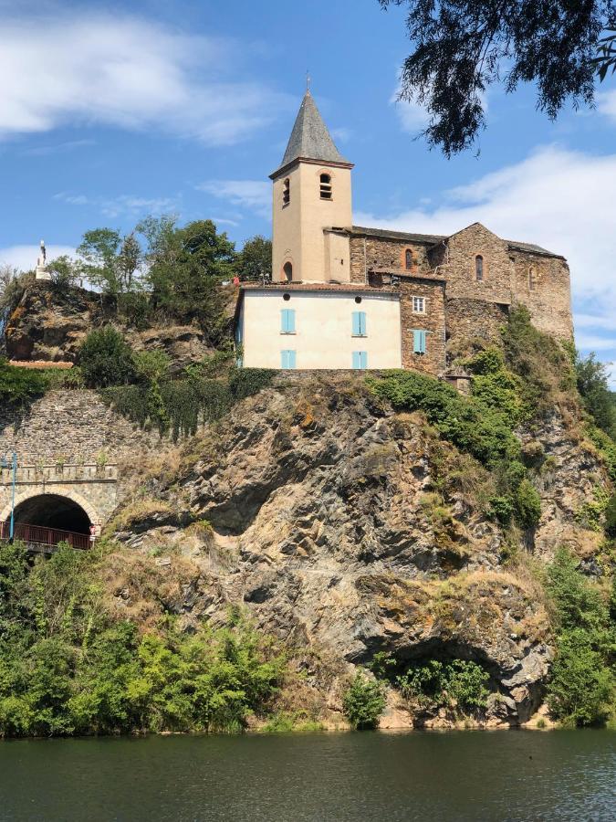 Les Gites Du Rocher Et De La Boucle Du Tarn Ambialet Exteriér fotografie