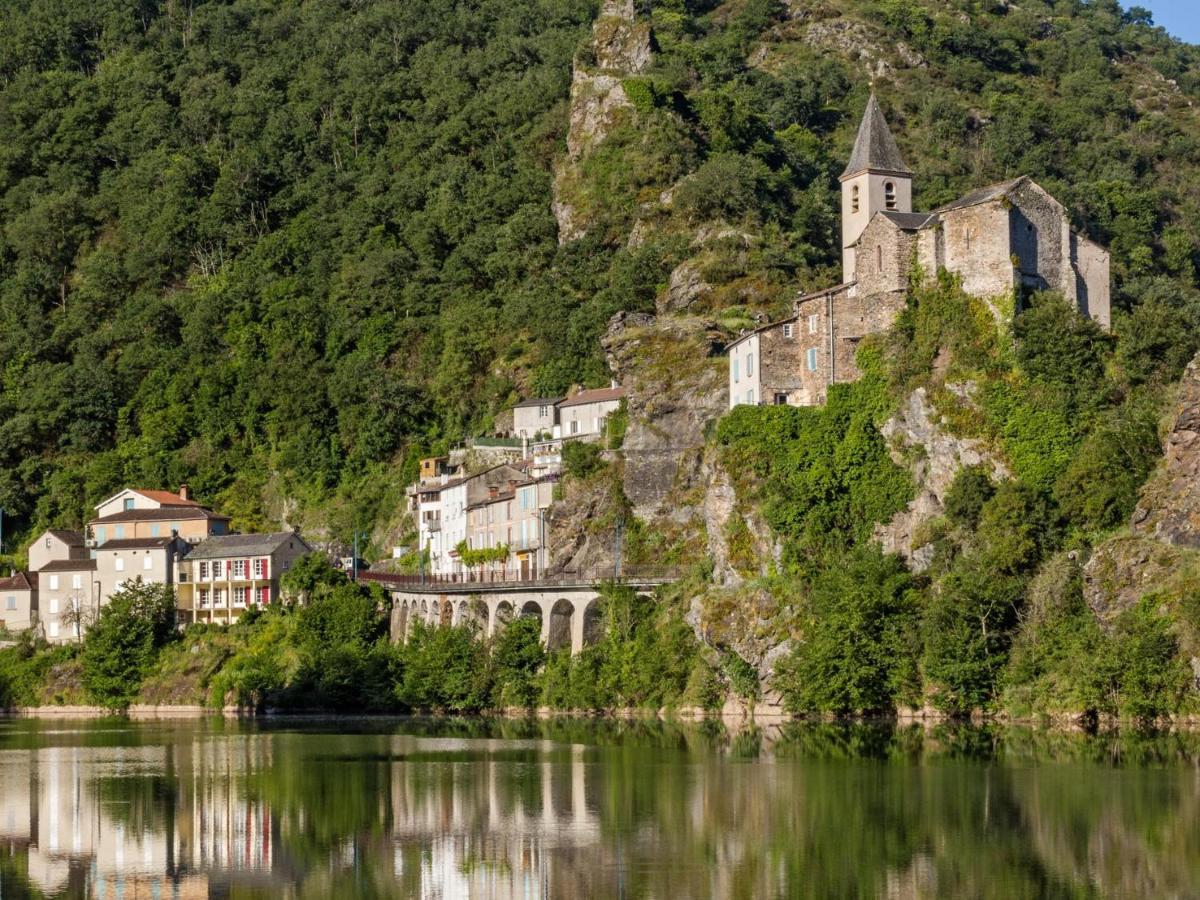 Les Gites Du Rocher Et De La Boucle Du Tarn Ambialet Exteriér fotografie